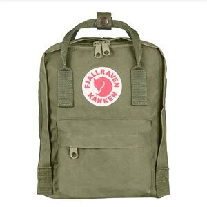 Fjallraven Kånken Dark Green Mini Backpack